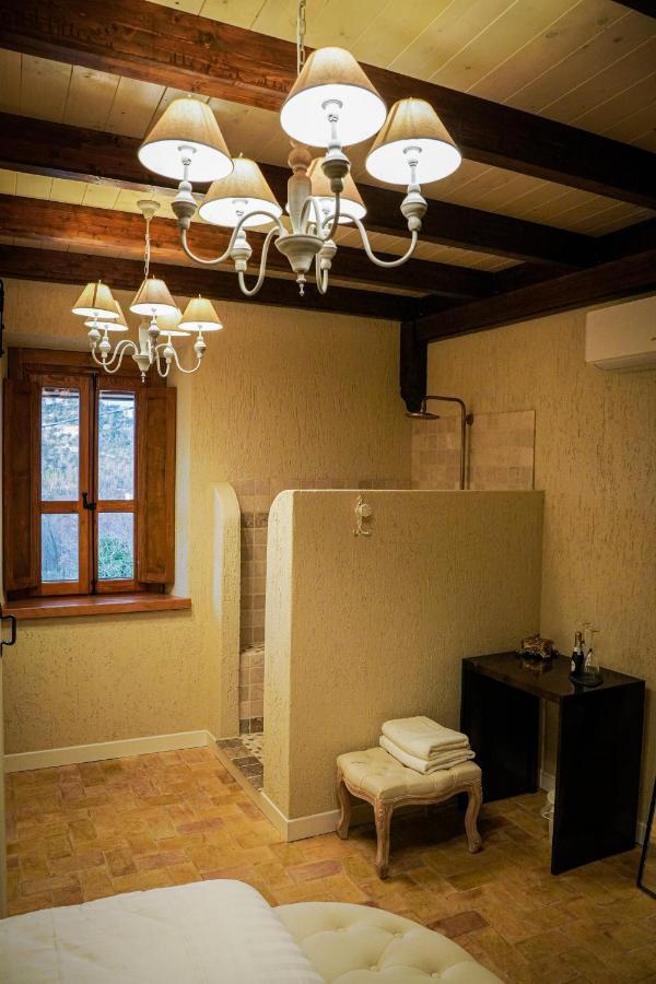 1870 Bed & Breakfast Arpino Bagian luar foto